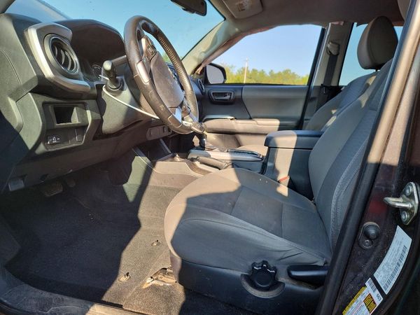 2016 TOYOTA TACOMA