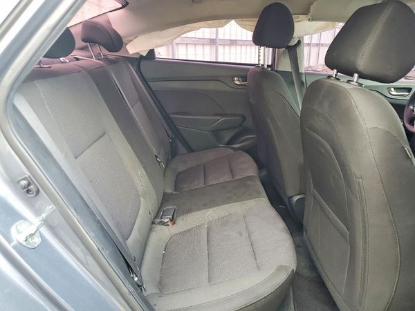 2019 HYUNDAI ACCENT
