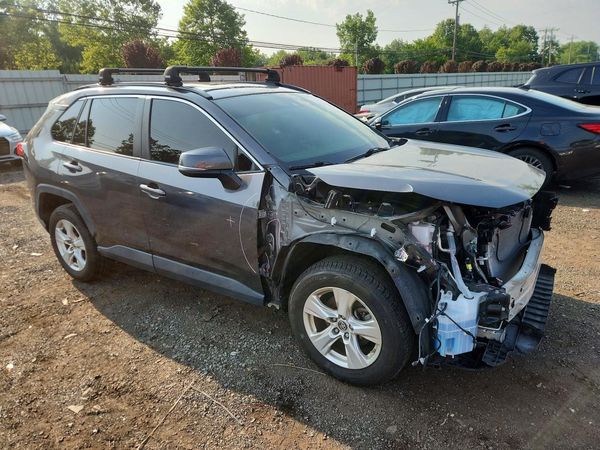 2019 TOYOTA RAV4 XLE / XLE Premium 4WD