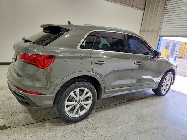2025 AUDI Q3 S Line quattro Premium