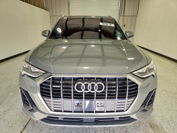2025 AUDI Q3 S Line quattro Premium