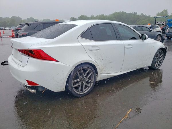 2017 LEXUS IS