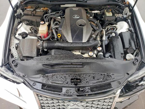2017 LEXUS IS