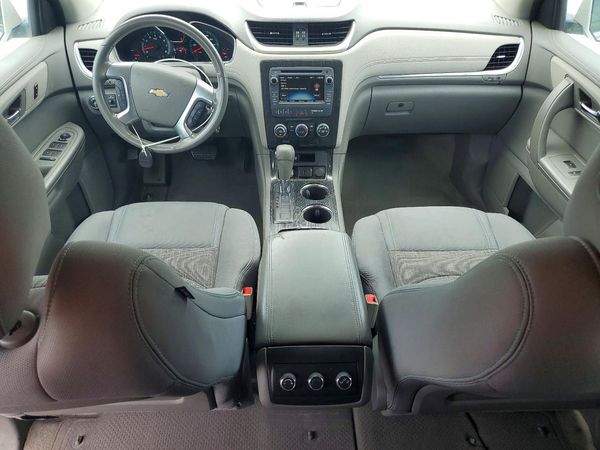 2017 CHEVROLET TRAVERSE 1LT