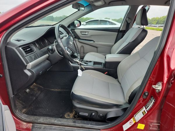 2016 TOYOTA CAMRY