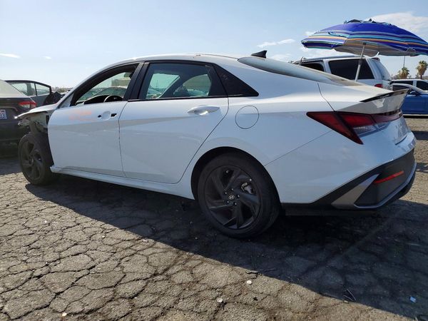 2026 HYUNDAI ELANTRA