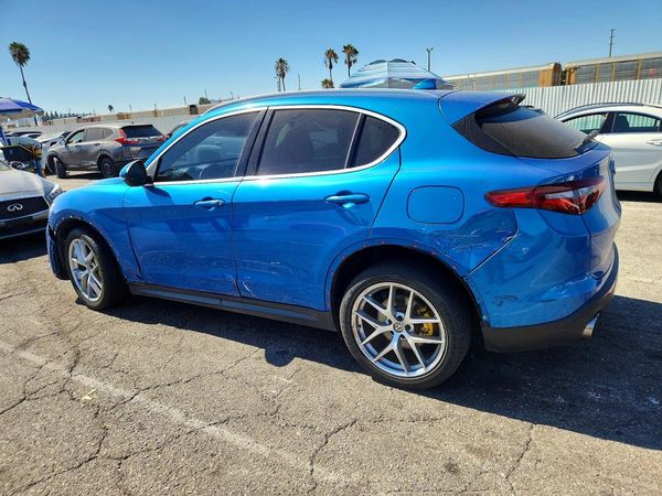 2019 ALFA ROMEO STELVIO