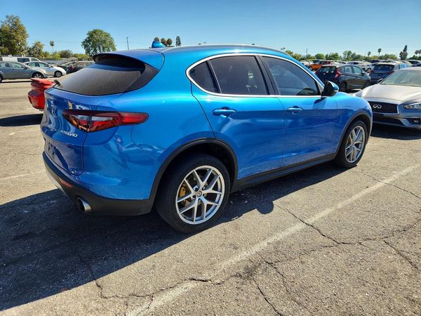 2019 ALFA ROMEO STELVIO