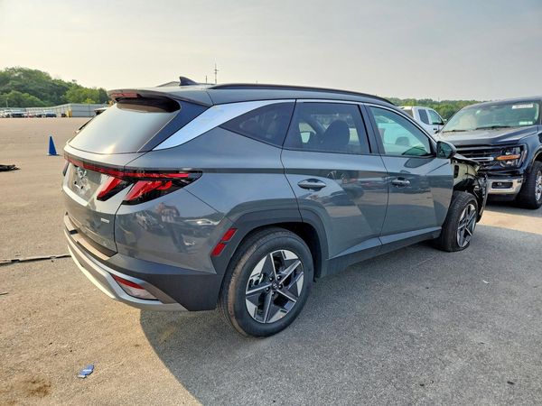 2026 HYUNDAI TUCSON SEL, SEL Plus