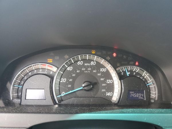 2012 TOYOTA CAMRY