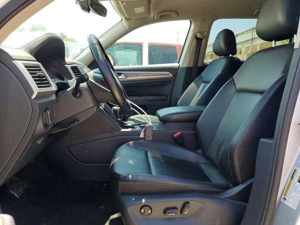 2018 VOLKSWAGEN ATLAS 4Motion SE