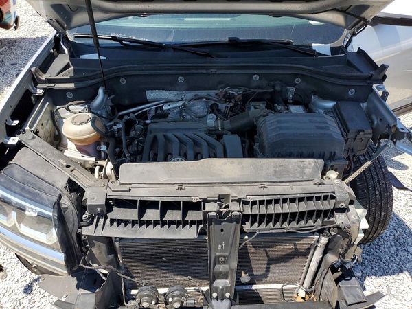 2018 VOLKSWAGEN ATLAS 4Motion SE