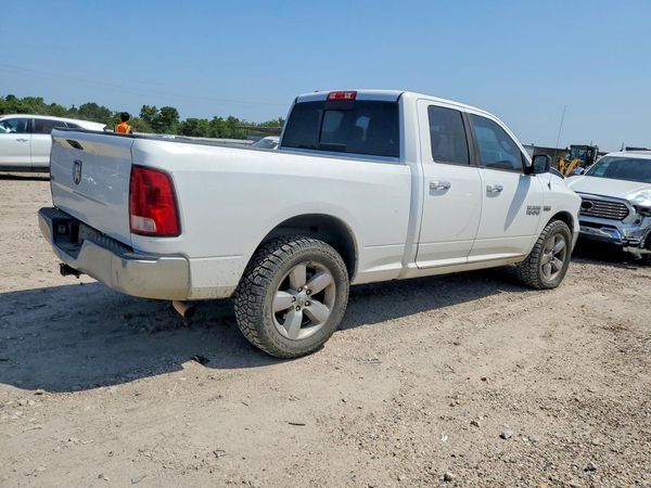 2014 RAM 1500 SLT