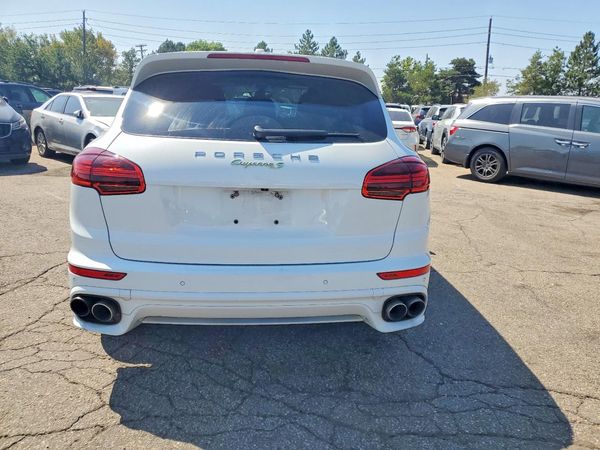 2015 PORSCHE CAYENNE E-Hybrid