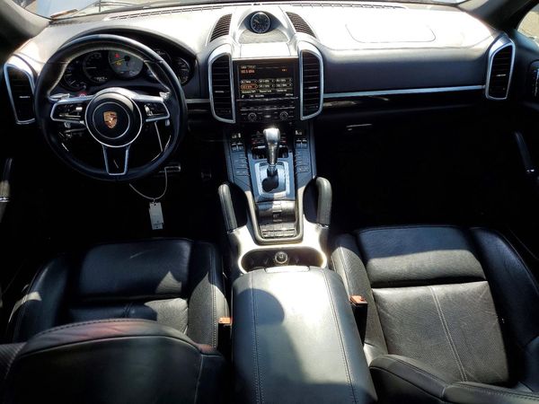 2015 PORSCHE CAYENNE E-Hybrid