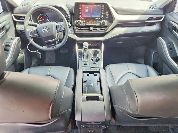 2020 TOYOTA HIGHLANDER