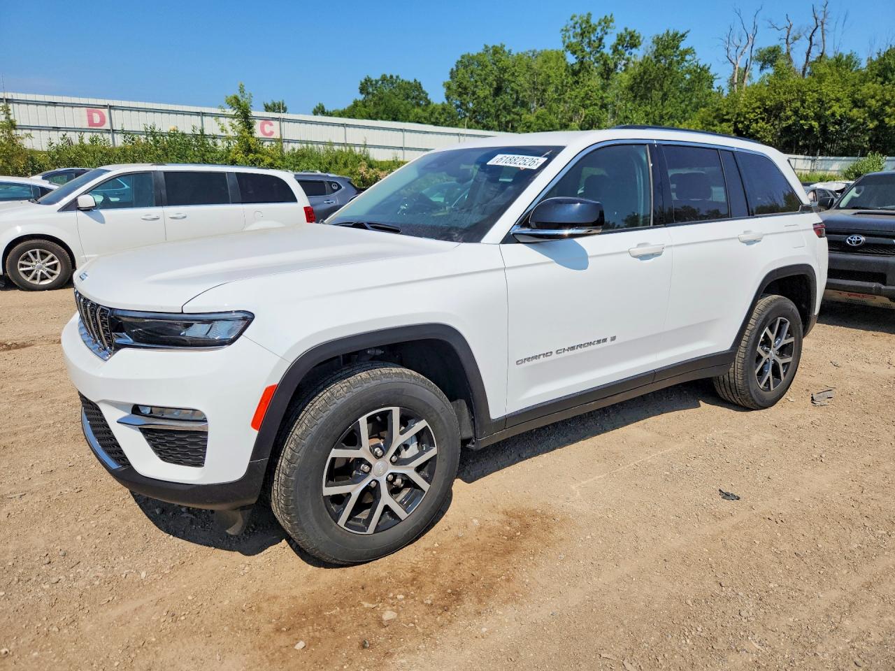 2024 JEEP GRAND CHEROKEE