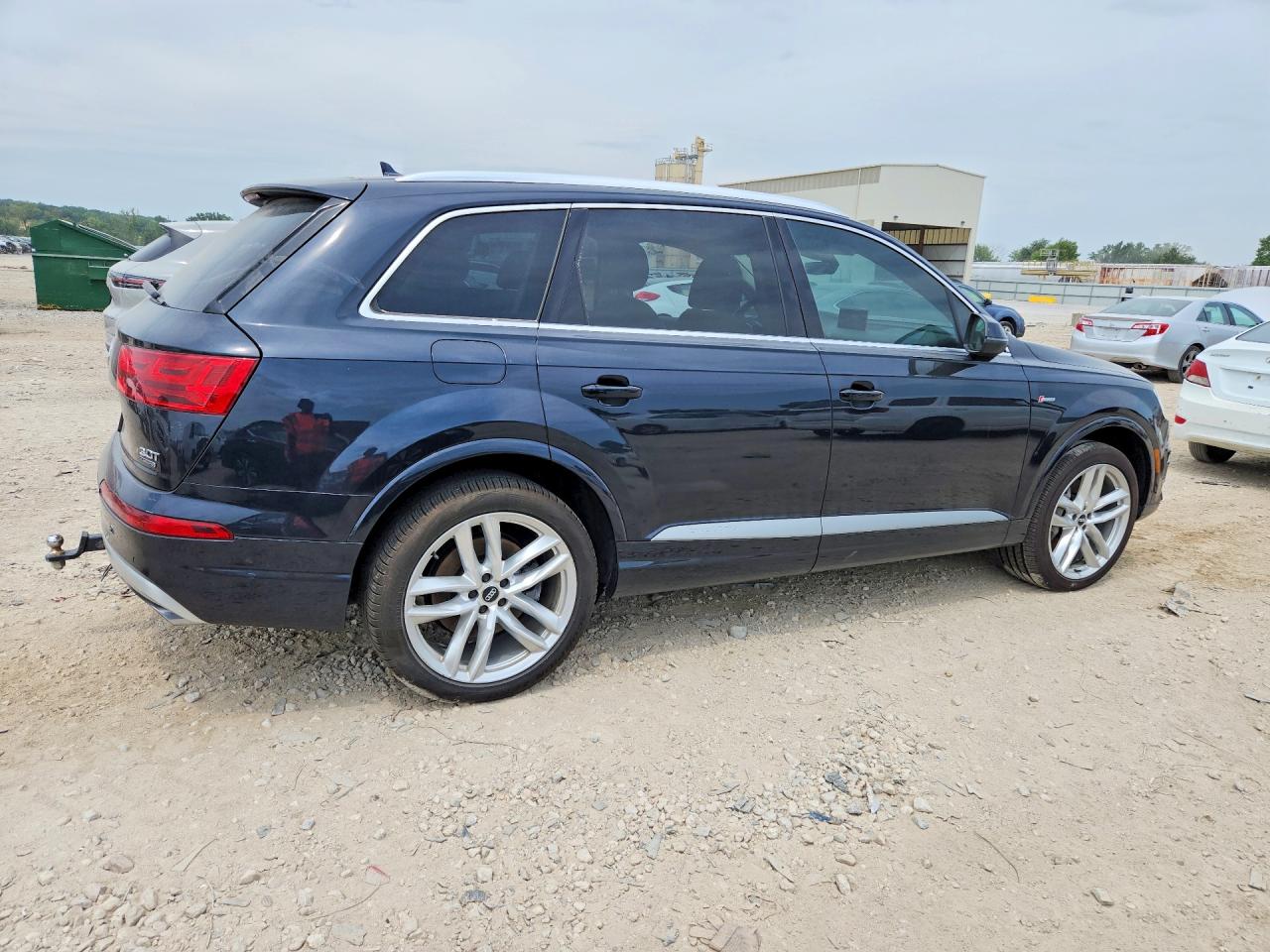 2017 AUDI Q7 quattro Prestige