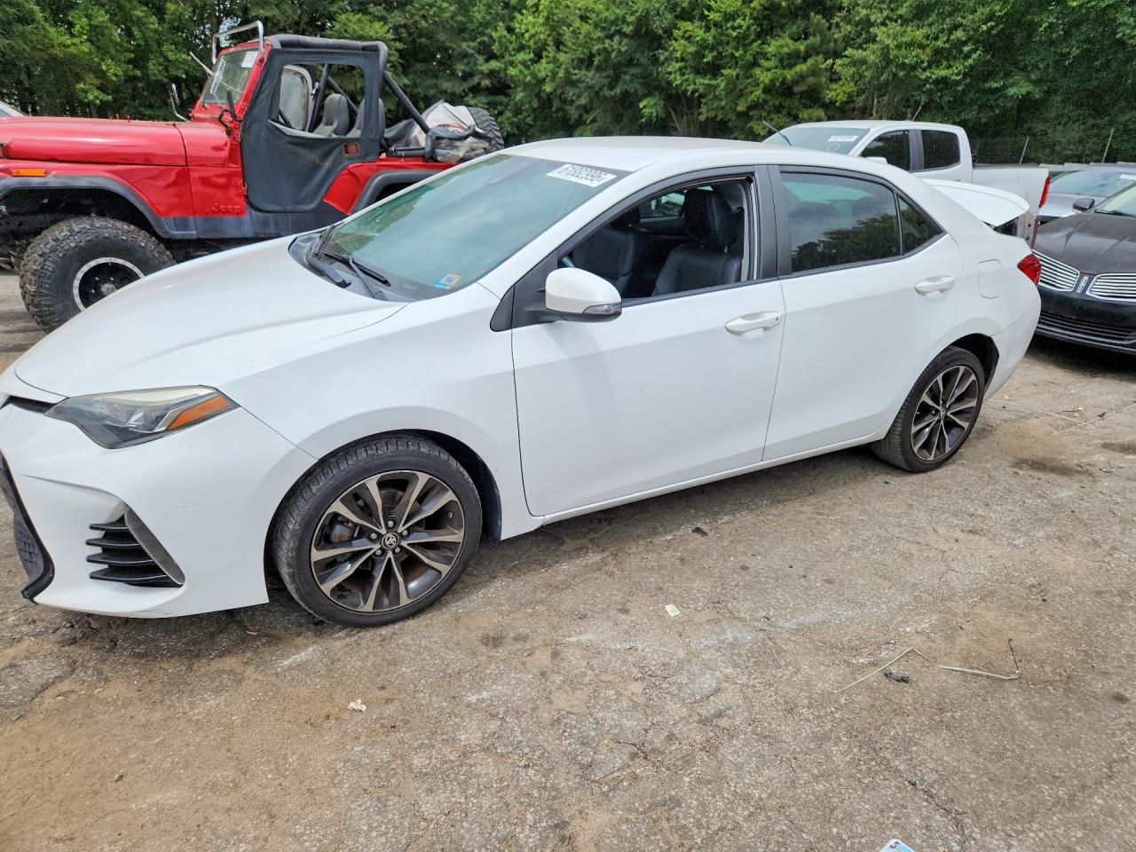 2017 TOYOTA COROLLA