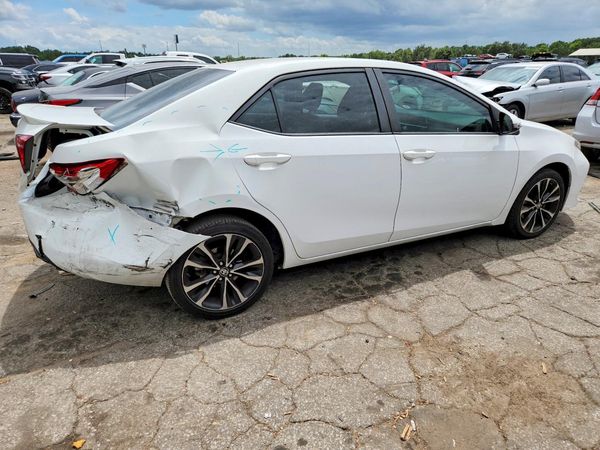 2017 TOYOTA COROLLA