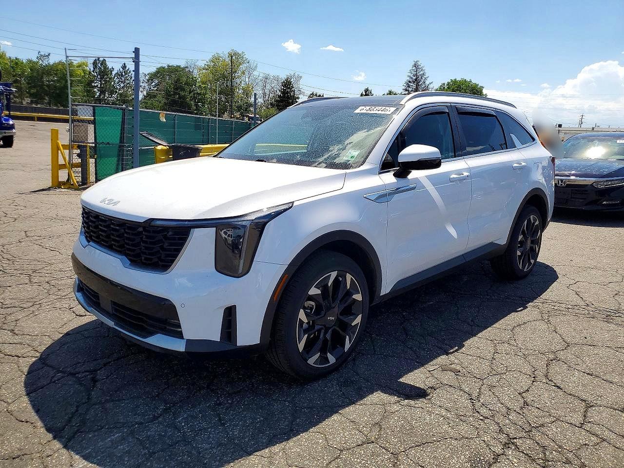 2025 KIA SORENTO