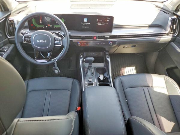 2025 KIA SORENTO
