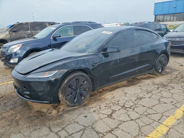 2025 TESLA MODEL 3 — Front 3/4