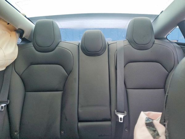 2025 TESLA MODEL 3 — SUVN
