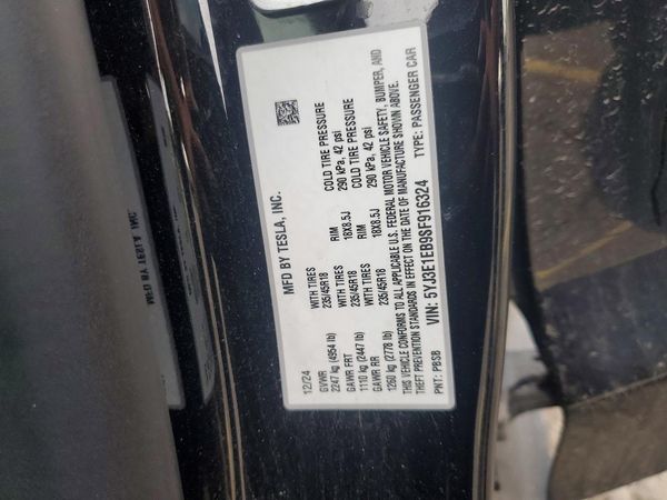 2025 TESLA MODEL 3 — VINS