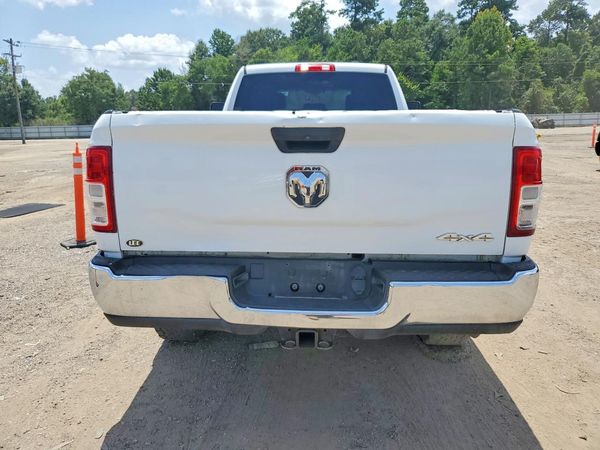 2022 RAM 2500 TRADESMAN CREW CAB 4X4