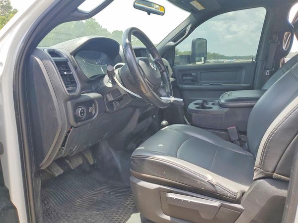 2022 RAM 2500 TRADESMAN CREW CAB 4X4