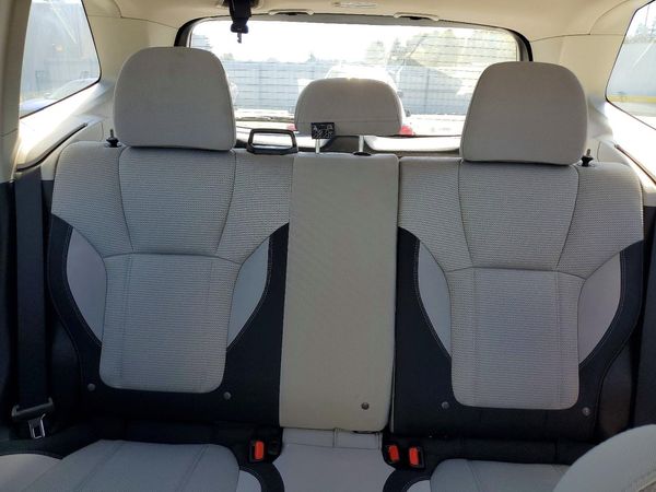 2022 SUBARU FORESTER Base Plus