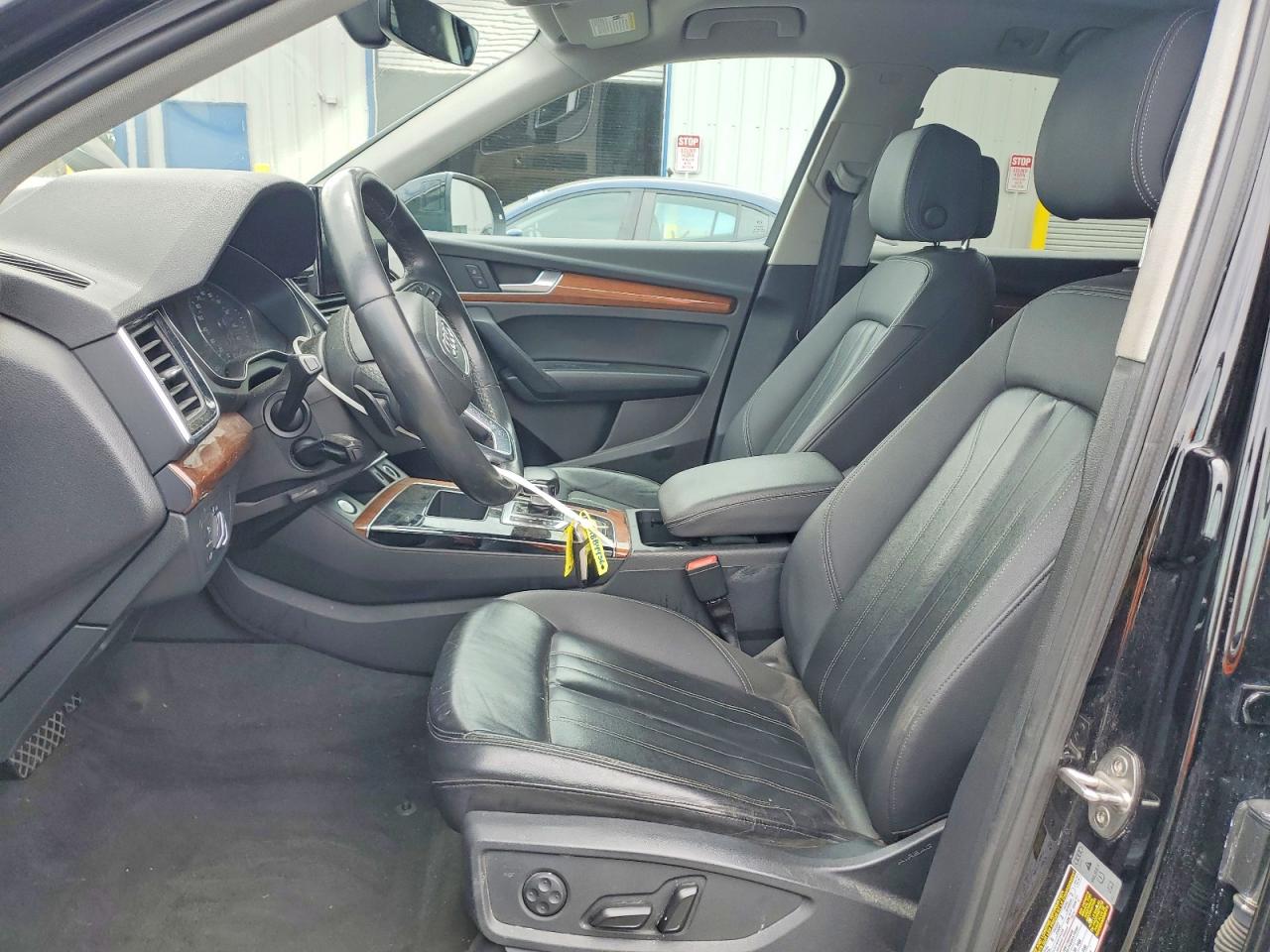 2021 AUDI Q5 quattro Premium