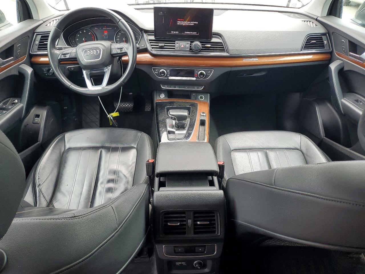 2021 AUDI Q5 quattro Premium
