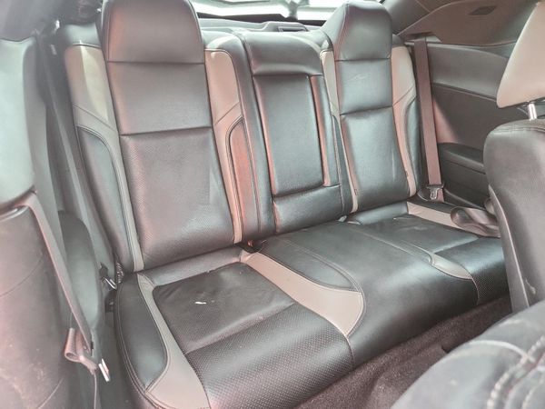 2015 DODGE CHALLENGER SXT