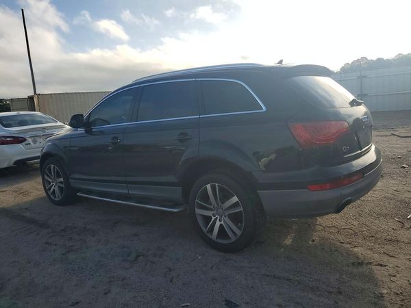 2012 AUDI Q7 Premium Plus