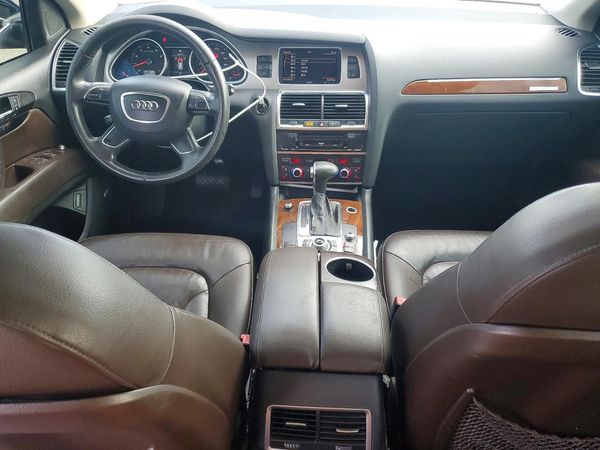 2012 AUDI Q7 Premium Plus