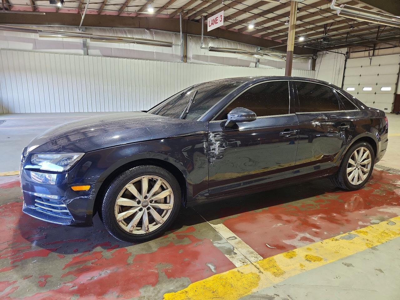 2017 AUDI A4 quattro Premium