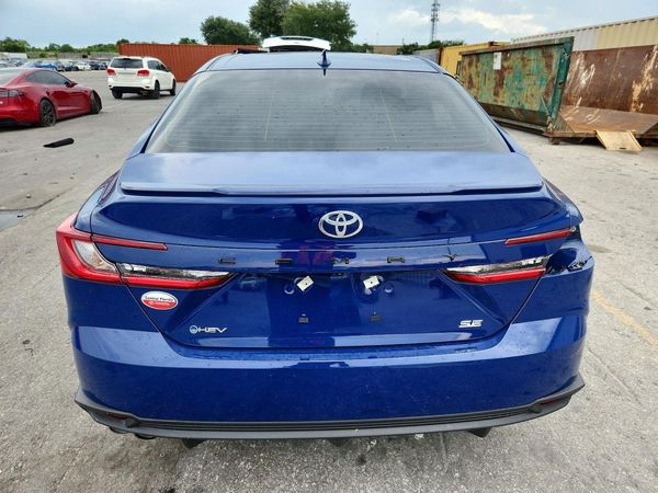 2026 TOYOTA CAMRY