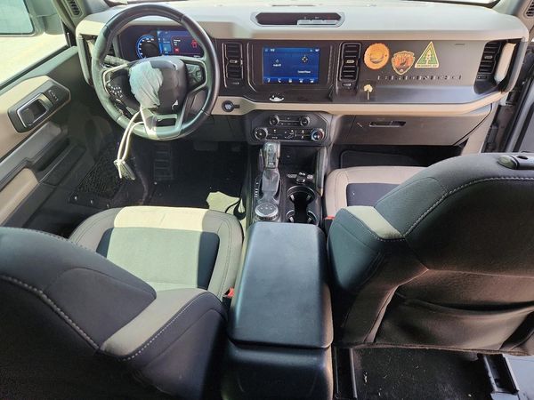 2022 FORD BRONCO