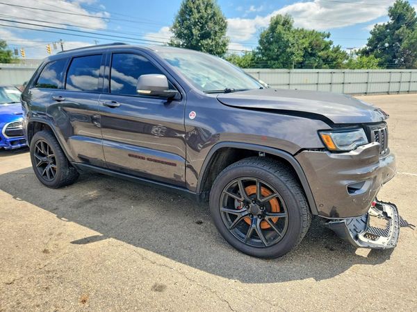 2017 JEEP GRAND CHEROKEE TRAILHAWK 4X4