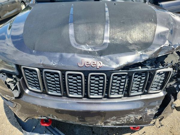 2017 JEEP GRAND CHEROKEE TRAILHAWK 4X4