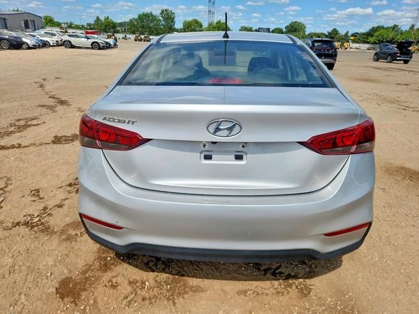 2019 HYUNDAI ACCENT SE and SEL