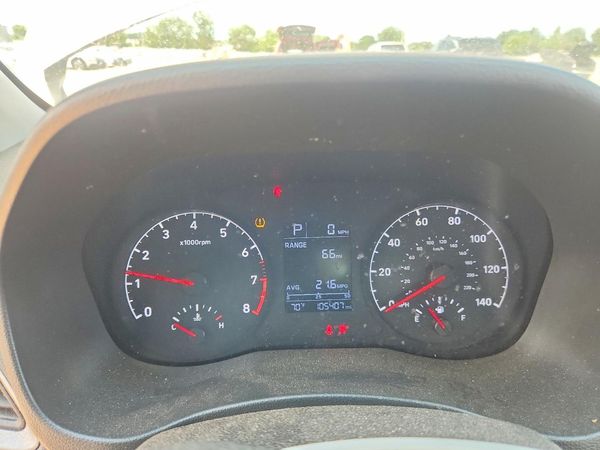 2019 HYUNDAI ACCENT SE and SEL
