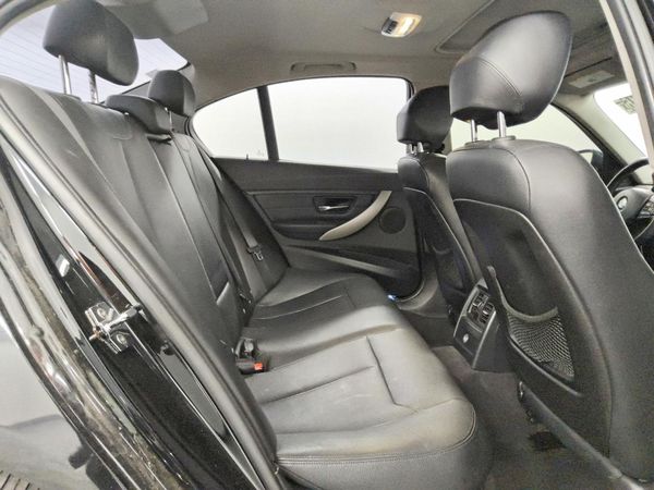 2012 BMW 328