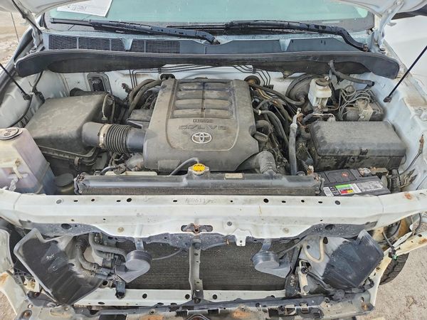 2012 TOYOTA TUNDRA Limited