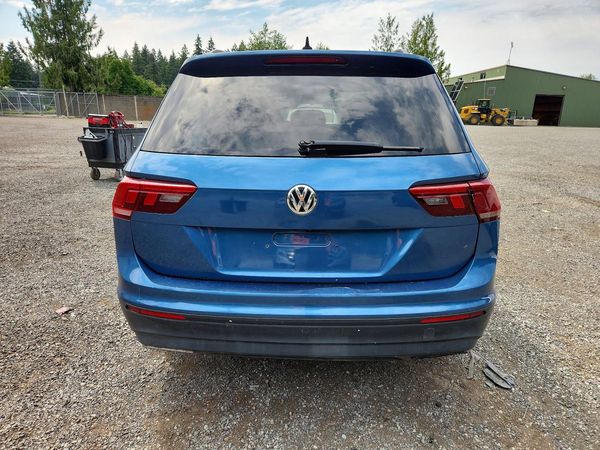 2020 VOLKSWAGEN TIGUAN S