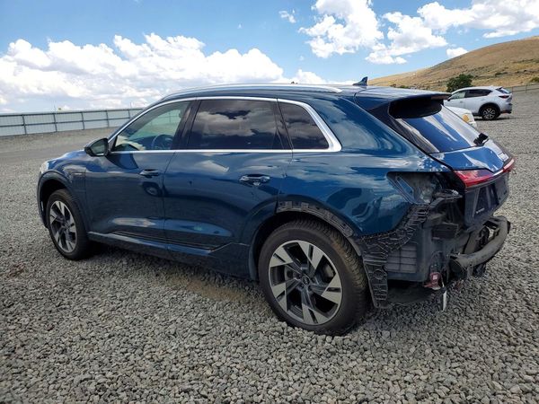 2021 AUDI E-TRON
