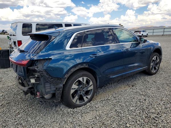 2021 AUDI E-TRON
