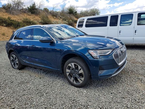 2021 AUDI E-TRON